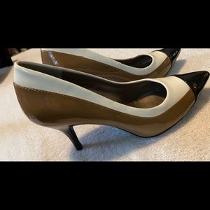 Almost Brand New Super Glamorous Heels By MODA. - Box 16